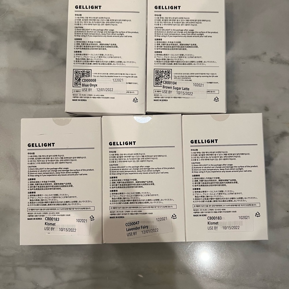 *NEW* Zinipin Gellight Semi Cured Gel Nail Strips. x5 set. - Picture 2 of 3
